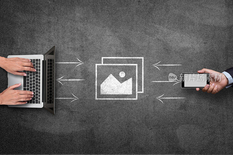 黑板上图片文件共享的概念