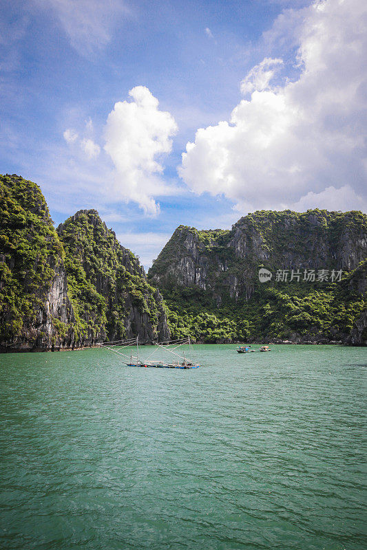 下龙湾邮轮越南