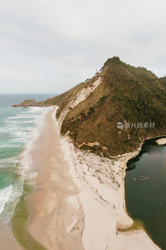 海滩-圣安托林海滩，阿斯图里亚斯，西班牙