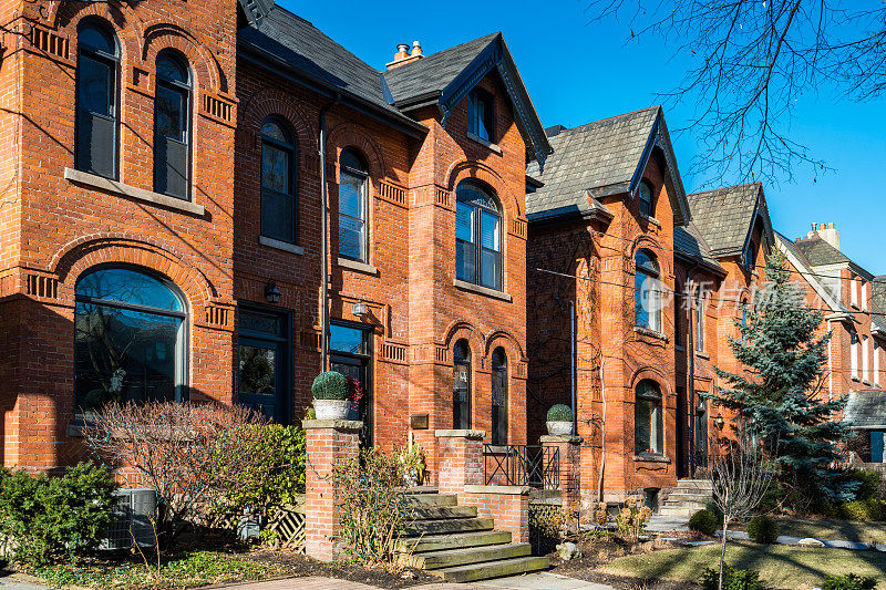 维多利亚风格的房子在加拿大安大略省多伦多市南山附近