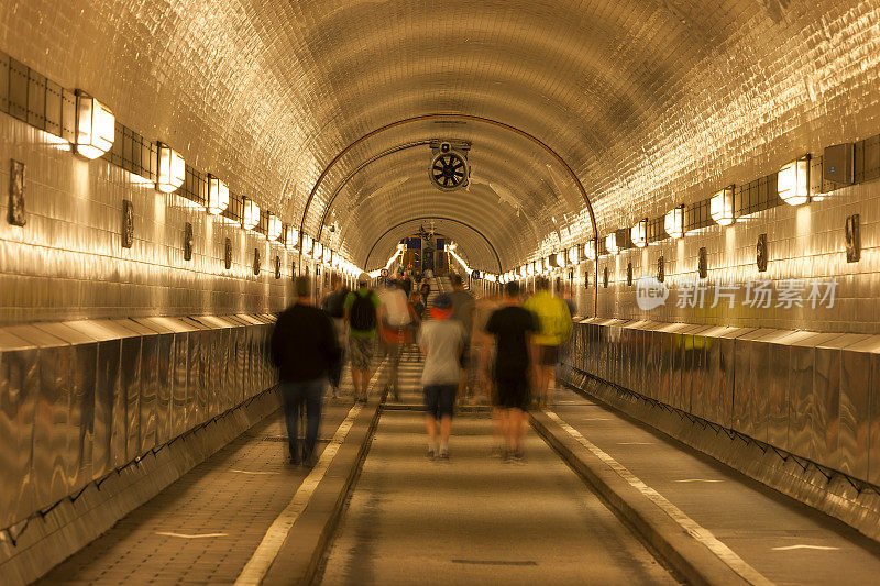 汉堡的易北隧道