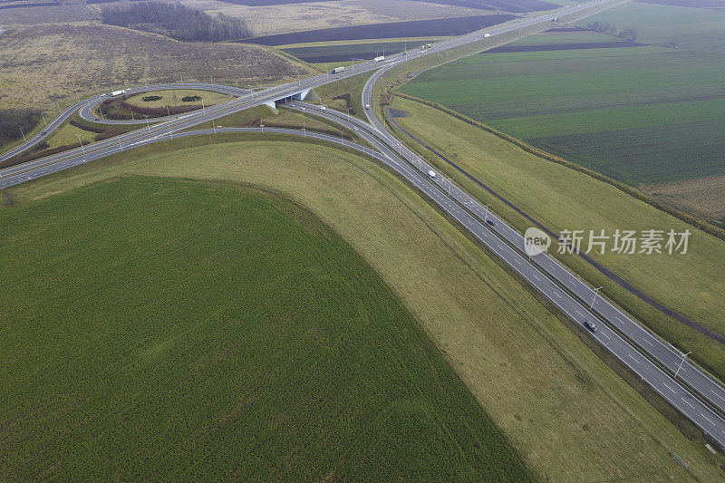 公路及道路交汇处(空中)