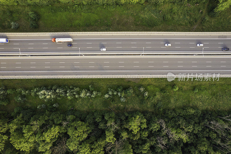 三车道公路(架空)