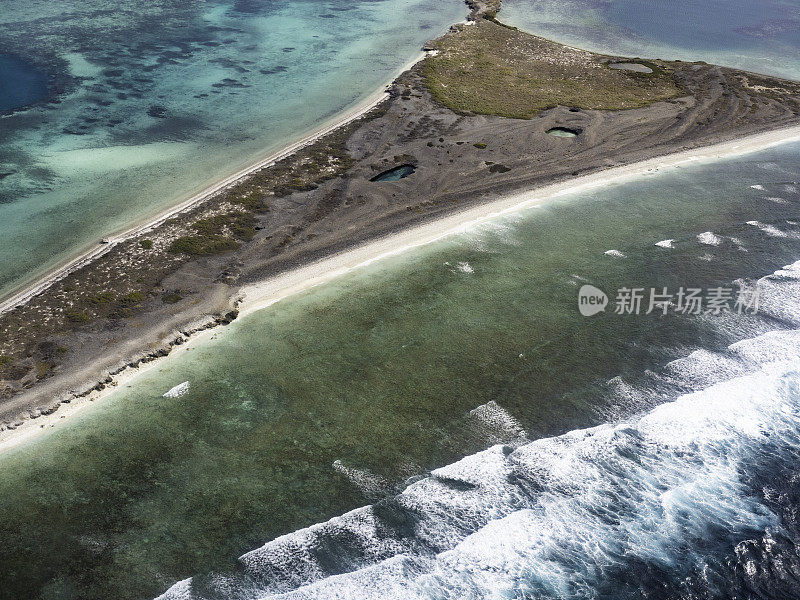 霍特曼阿布罗霍斯群岛的鸟瞰图