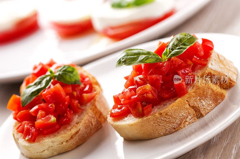 Bruschetta。