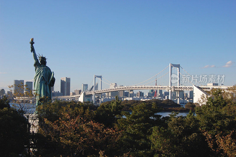 自由女神像和彩虹桥，台场-东京