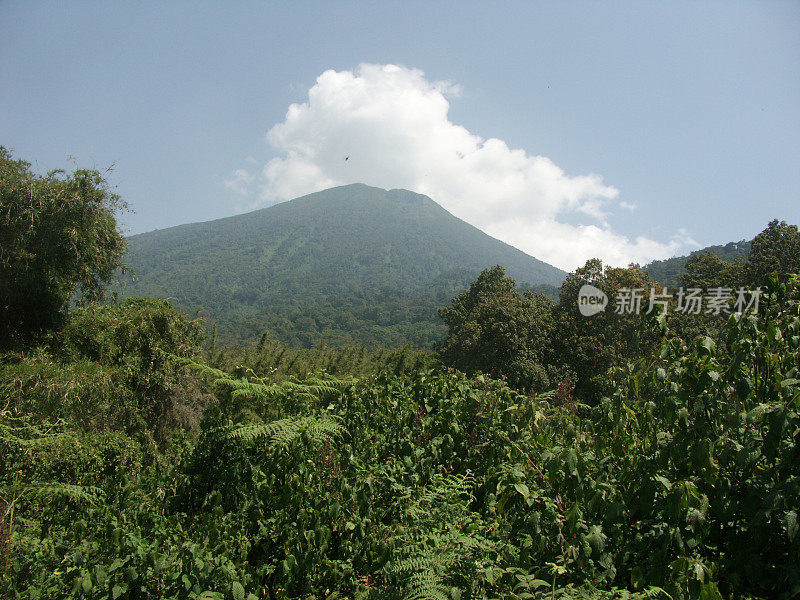 火山Bisoke