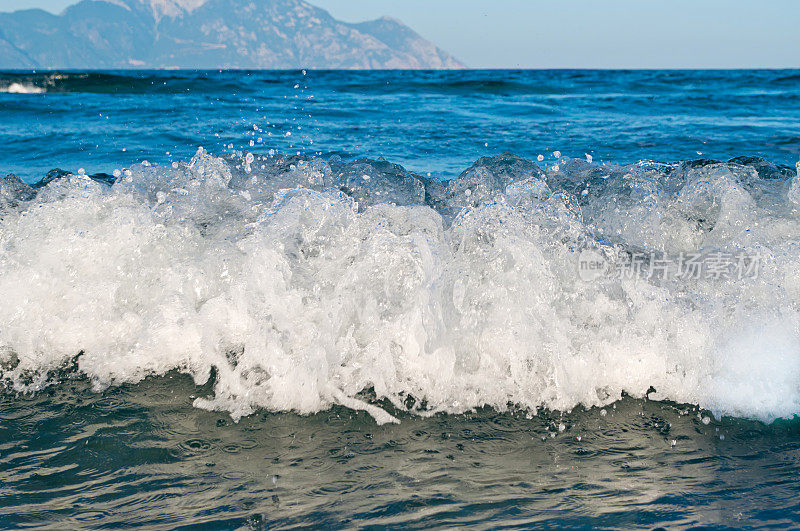 海浪来了