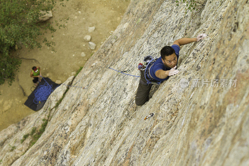 男性Rockclimber