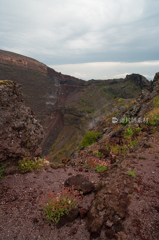 维苏威火山口