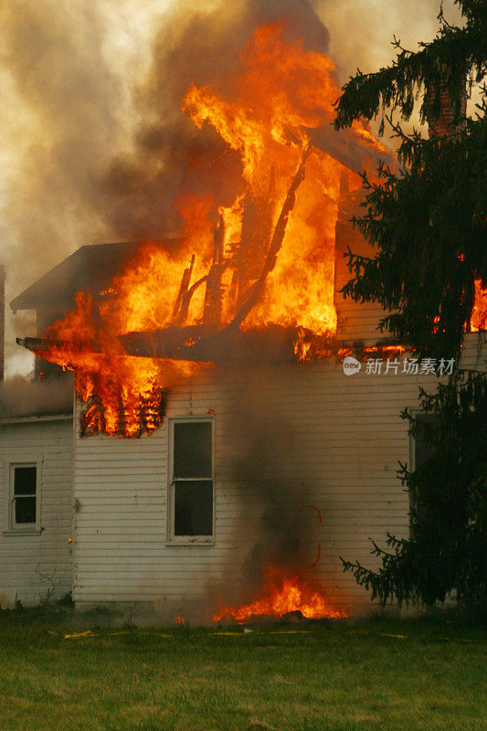 房屋火灾5-比弗克里克，代顿，俄亥俄州。