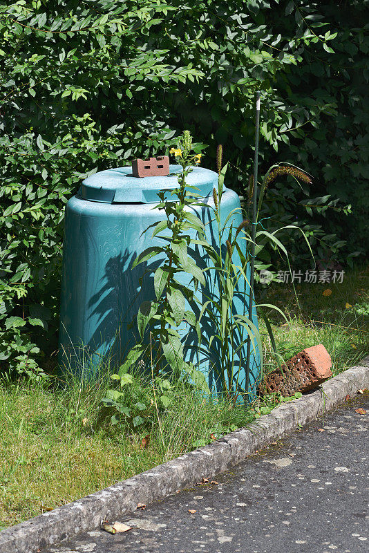 生物废弃物容器