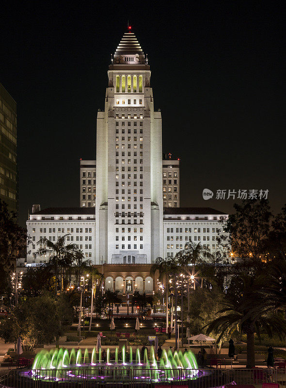 洛杉矶市政厅之夜和大公园