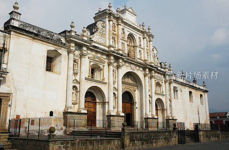 危地马拉安提瓜和巴布亚圣地亚哥大教堂