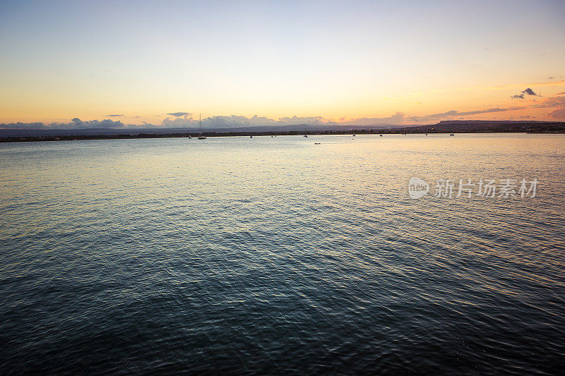 美丽的海景。迷人的海景。西西里。意大利。