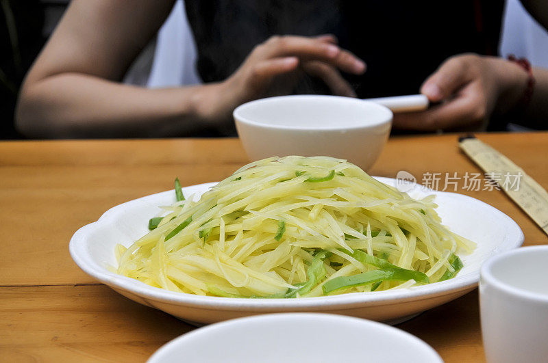 炒土豆丝，中国菜