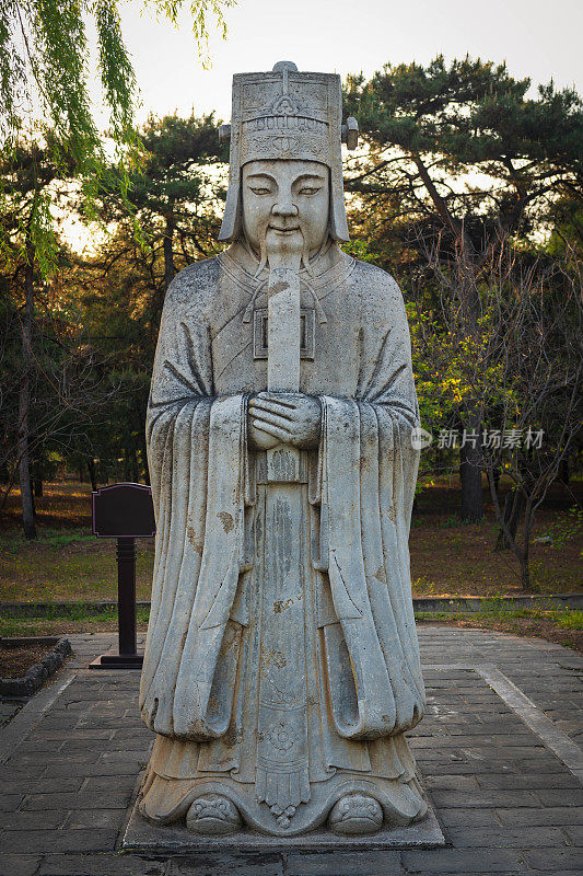 北京明十三陵神道教的文人雕塑