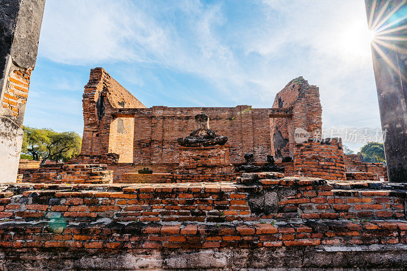 泰国大城府历史公园的Ratchaburana寺