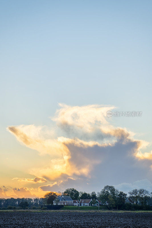 日落时的空中风景