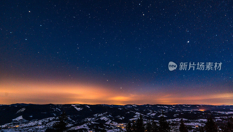 雪山里的夜星