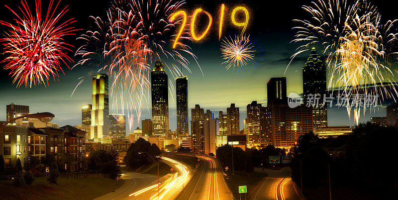 美国乔治亚州亚特兰大市举行2019年新年焰火庆祝活动