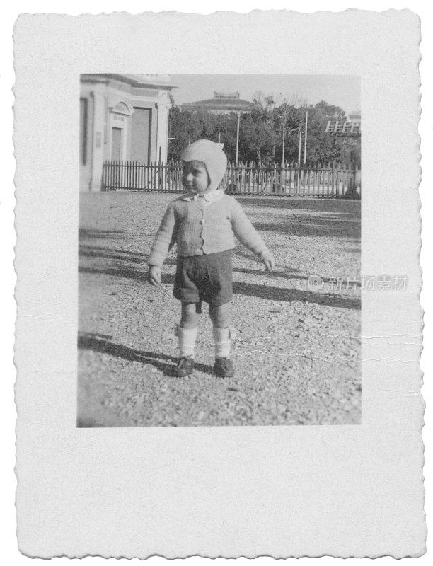 1949年两岁的婴儿