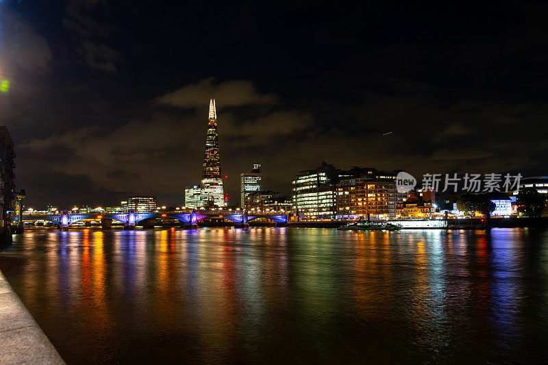 碎片大厦夜景，伦敦，英国