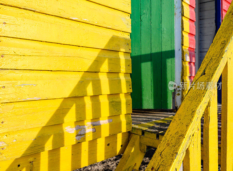 南非开普敦海滩小屋的楼梯细节
