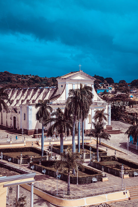 古巴特立尼达的圣弗朗西斯科教堂鸟瞰图