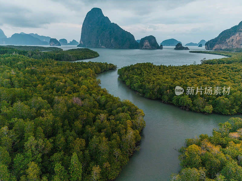 日出时攀牙的鸟瞰图