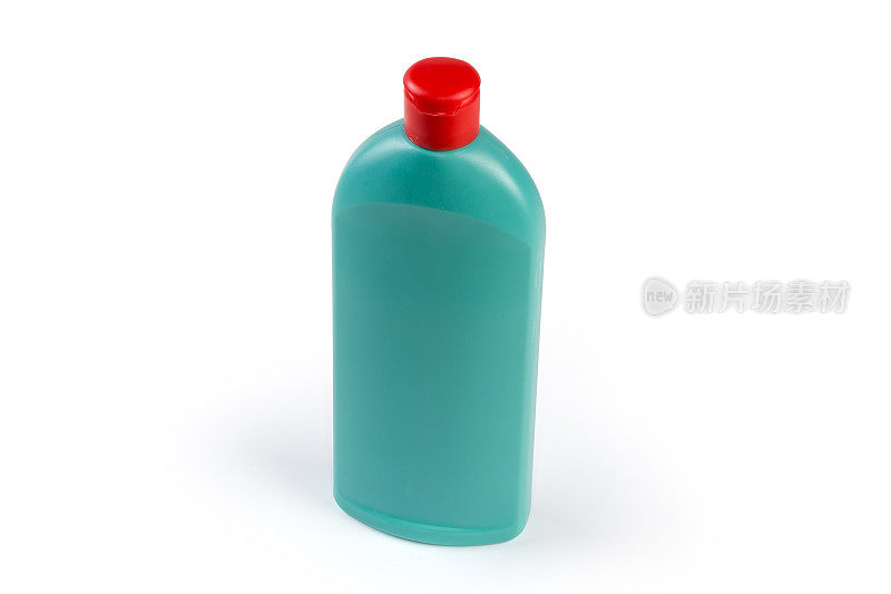 白色背景上密封的清洗剂塑料瓶
