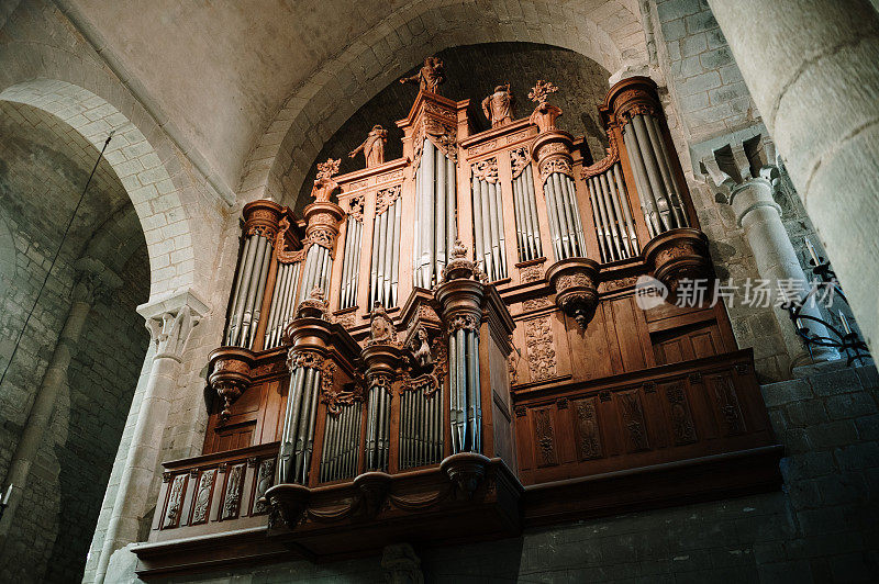 教堂里的风琴