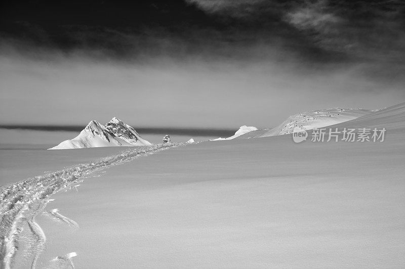 挪威高山上的越野滑雪道