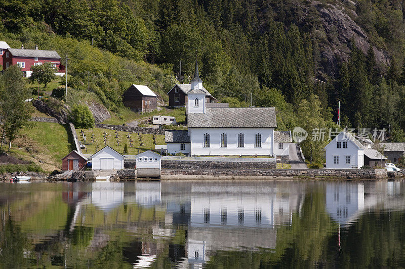 挪威卑尔根Osterfjorden教堂