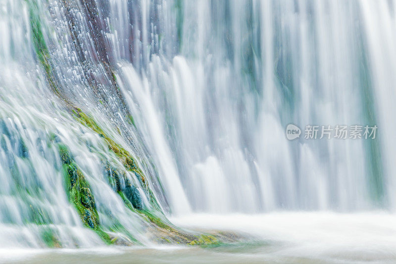 埃米尔·海湾跳水