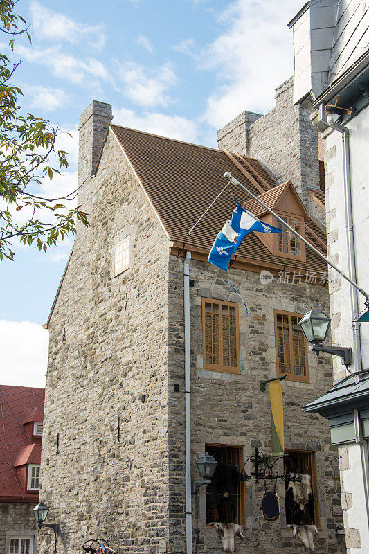 魁北克市旧城中心的石质建筑