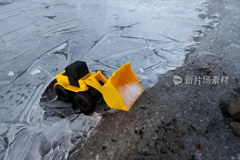 玩具装载机扫雪