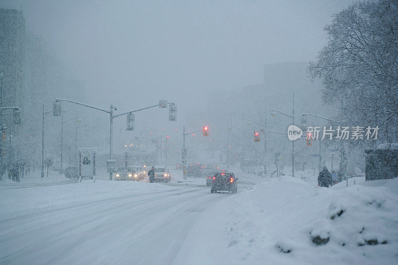 雪下的城市，渥太华