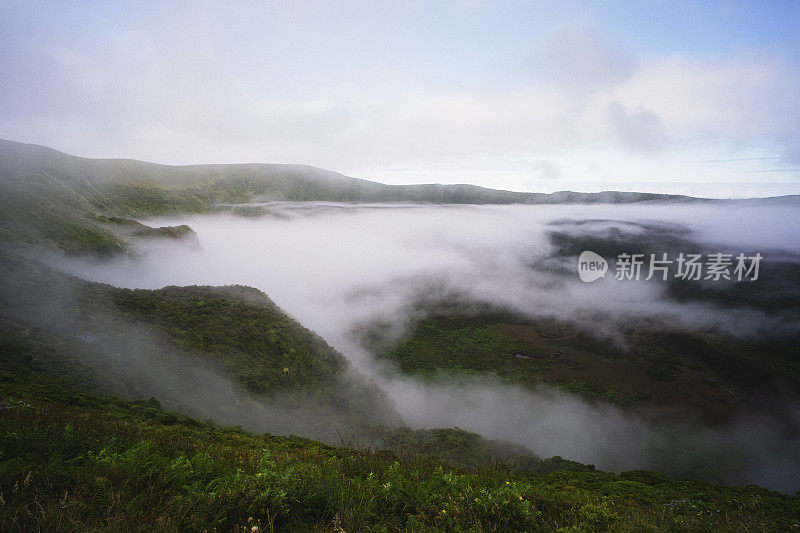 Faial火山口