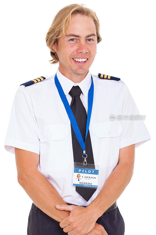 飞行员穿着带肩章的制服