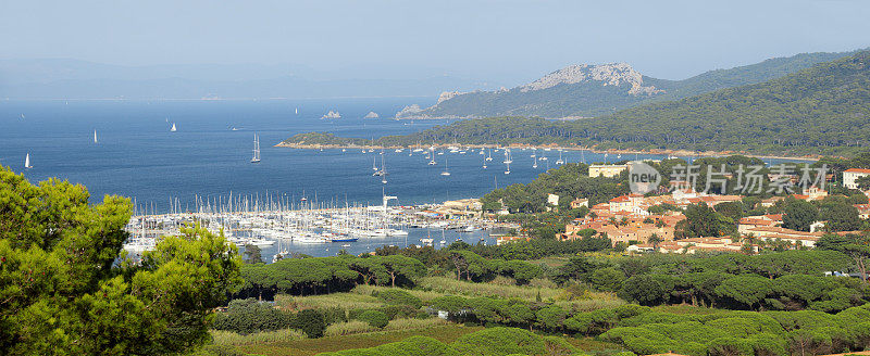 Porquerolles全景