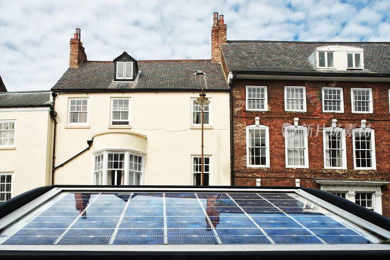 太阳能电池板能源和家庭