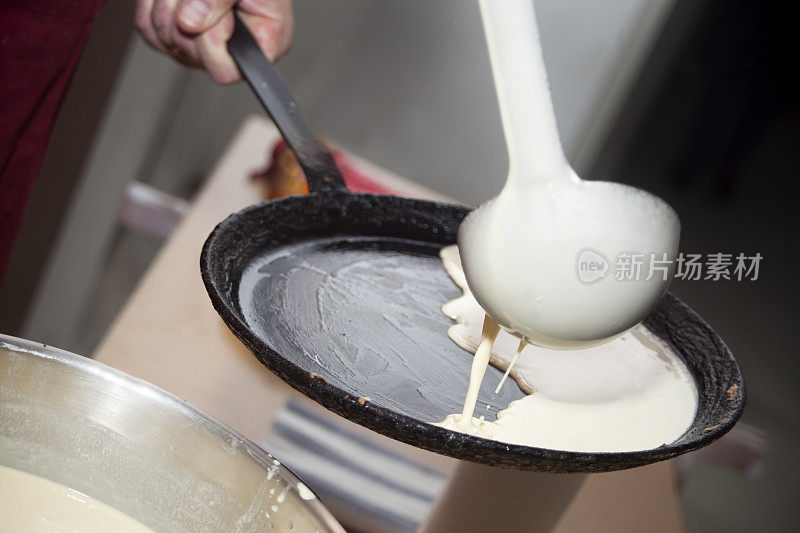 烹饪法式薄饼