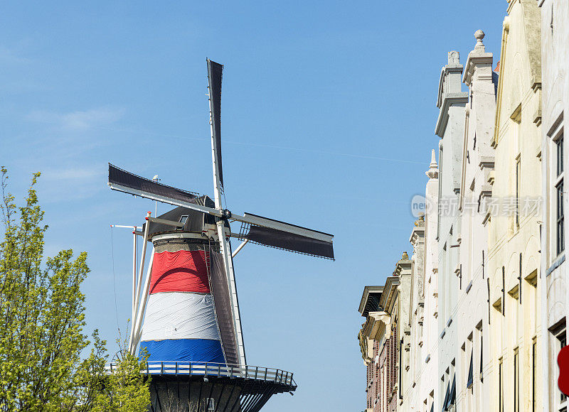 荷兰莱顿市的一个风车。