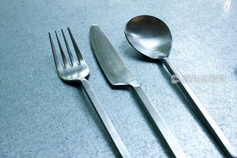 叉子，刀和勺子