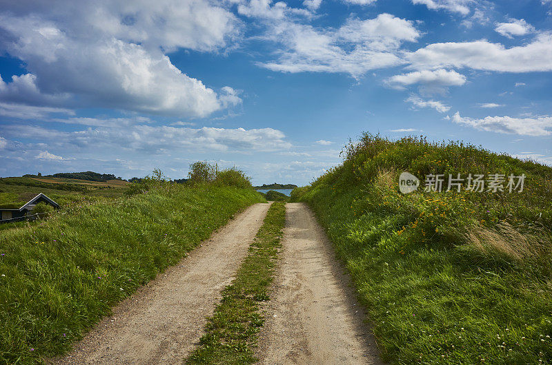 单车道乡村公路