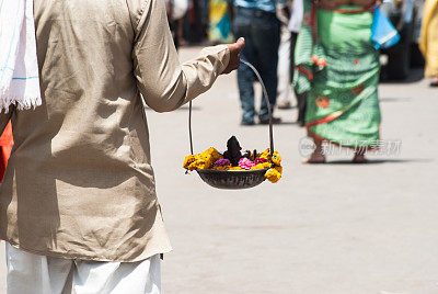 礼拜者，大壶，ujjain，中央邦，印度