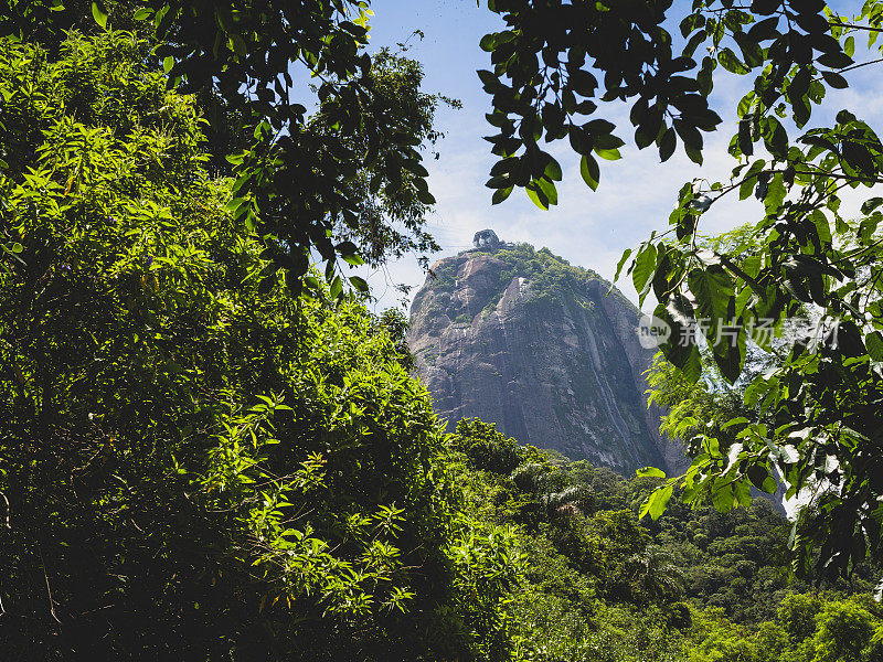 糖面包山