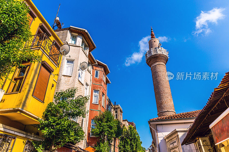 五彩缤纷的房子,Balat