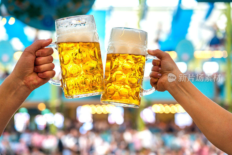 慕尼黑啤酒节上的啤酒，德国